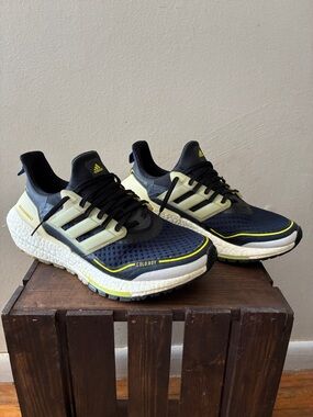 Adidas Ultraboost 21 Cold. RDY